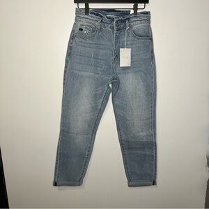 NWT Kancan Light Wash High Rise Rolled Ankle Mom Jeans